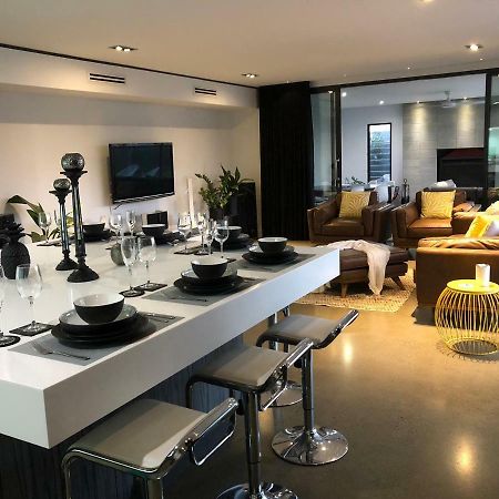 The Sinatra Holiday House - Couples Retreat Mulwala Exterior foto